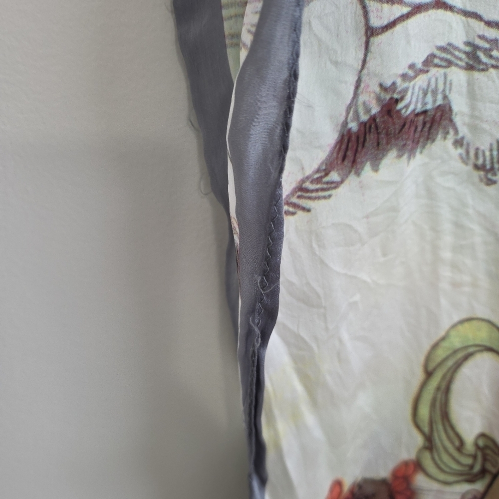 Vintage Japanese Geisha Print Fine Silk Scarf Shawl - Picture 5 of 7